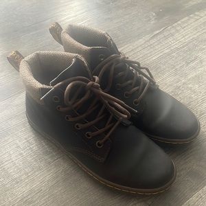 Dr. Martens Brown Maelly Boots womens size 6